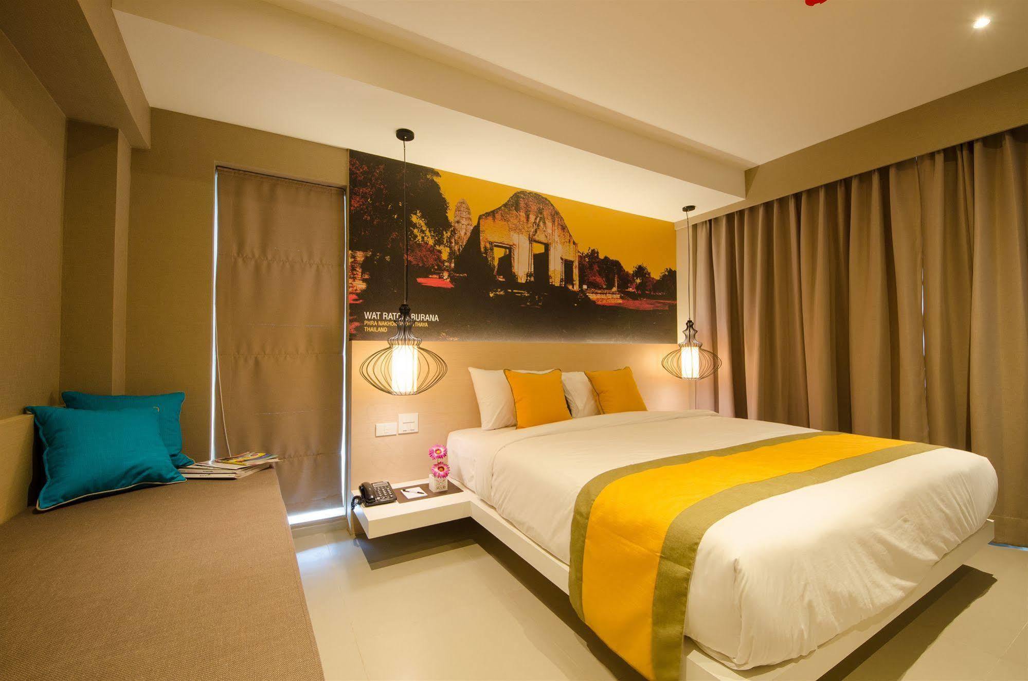 Bizotel Premier Hotel & Residence Bangkok Exterior foto