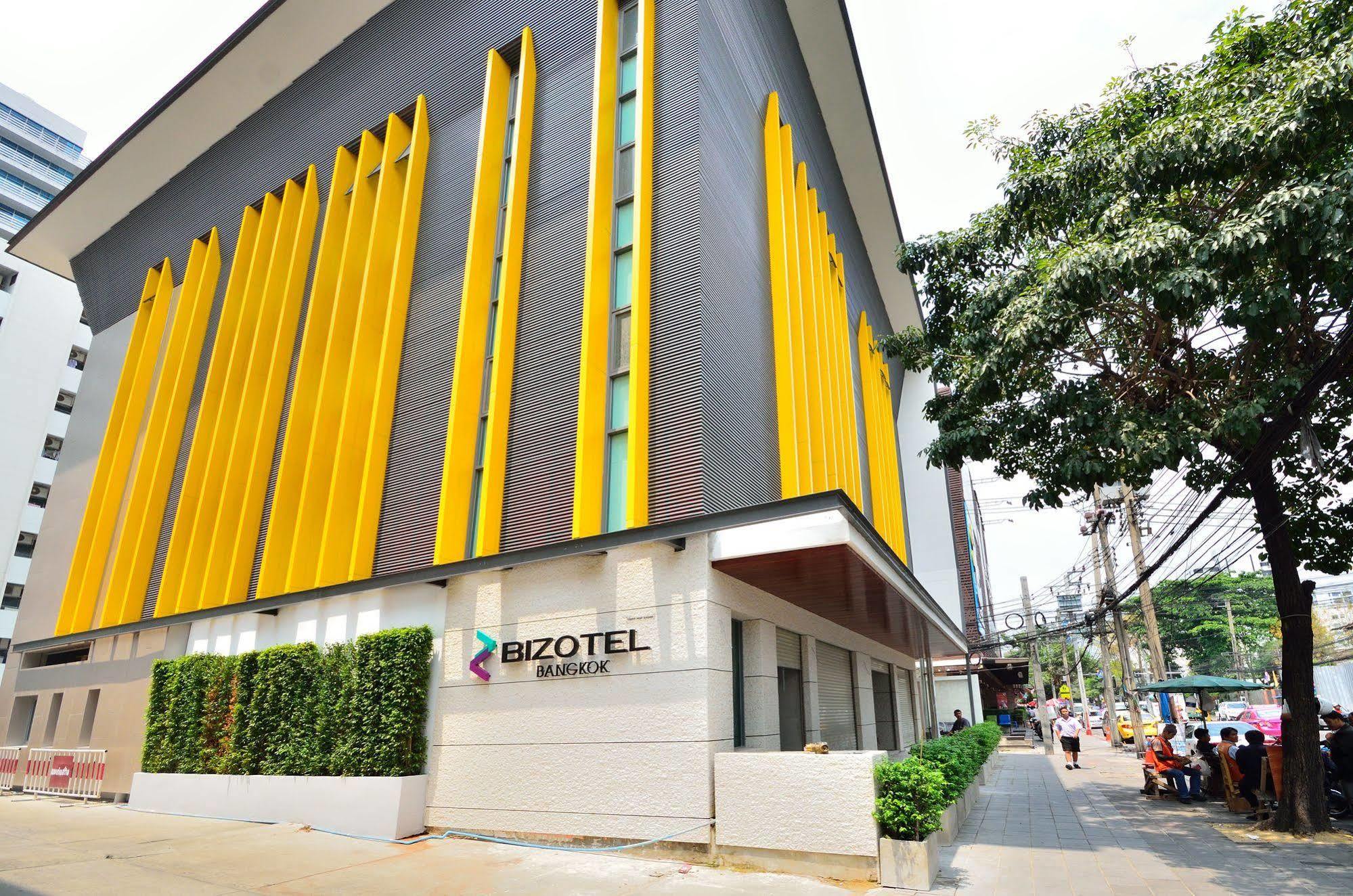 Bizotel Premier Hotel & Residence Bangkok Exterior foto