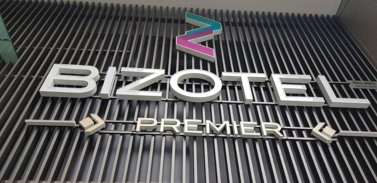 Bizotel Premier Hotel & Residence Bangkok Exterior foto